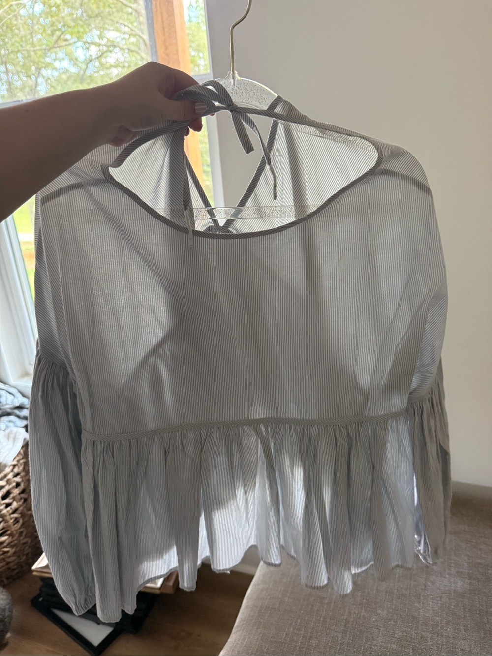 Storia Gray Pinstriped Peplum Tie-Back Blouse